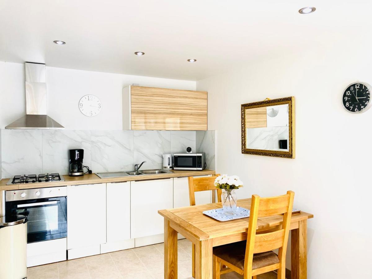 Amber Lodge Hickstead-C Haywards Heath Bagian luar foto
